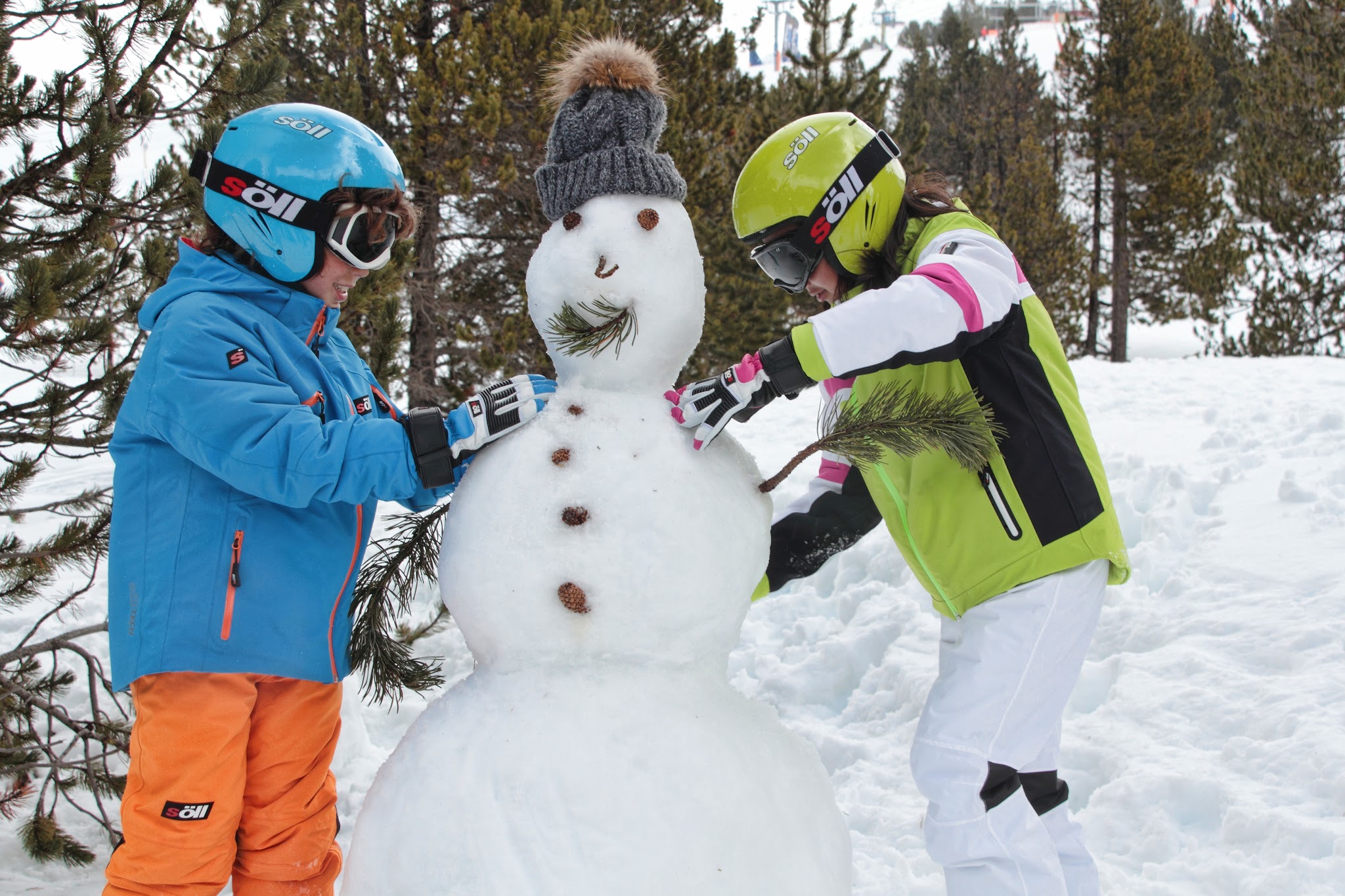 How to dress for a ski journey?