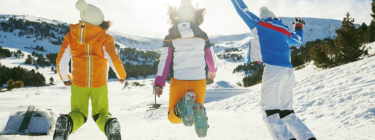 Ski clothing for children and young people